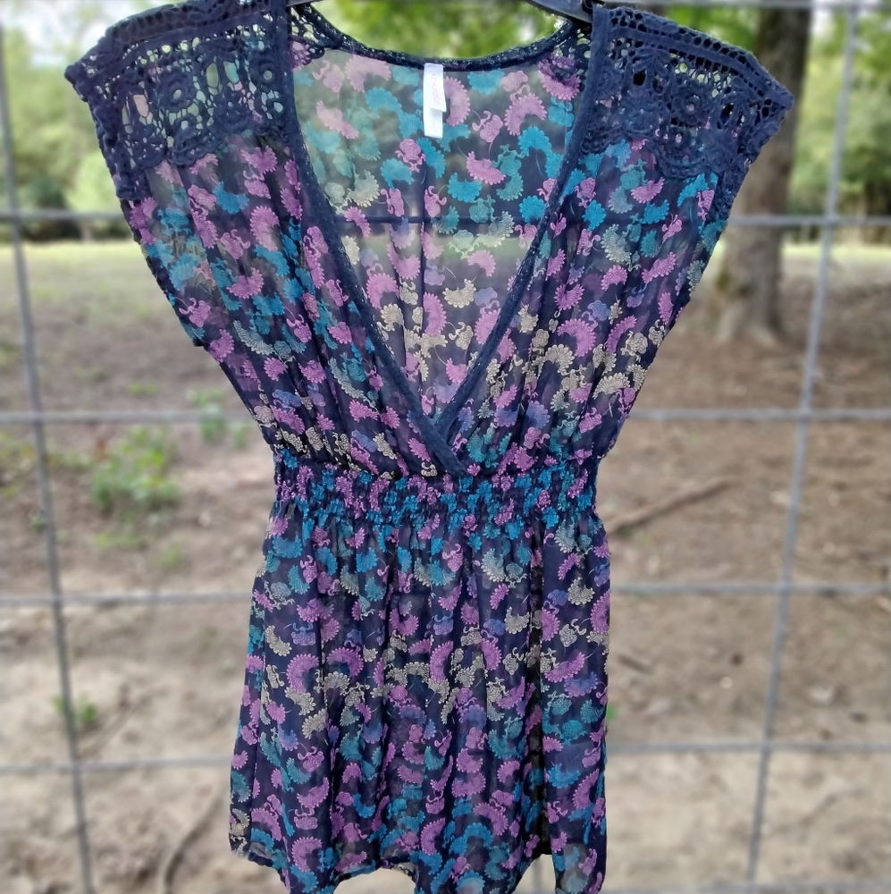 Women's Xhilaration Sheer Top L